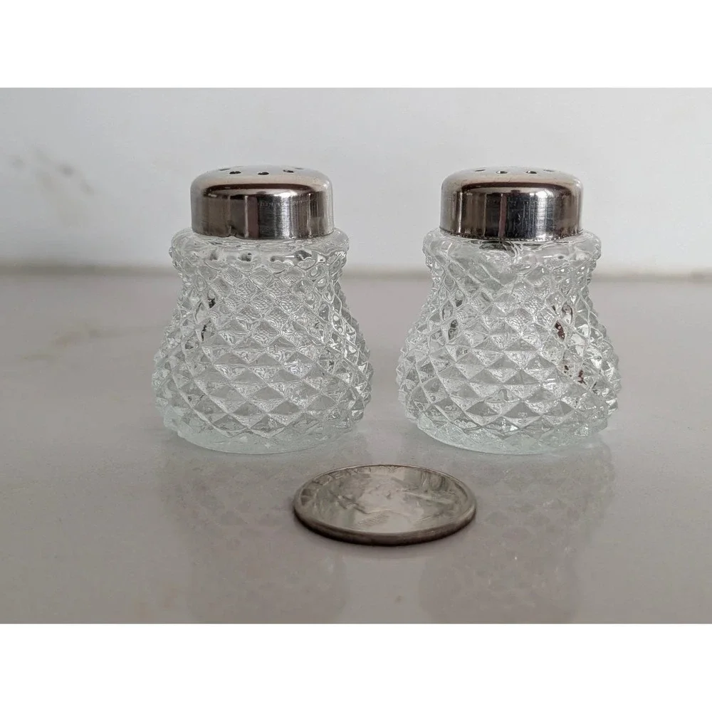 Vintage Miniature Glass Salt and Pepper Shakers Diamond Point Hobnail Set of 4